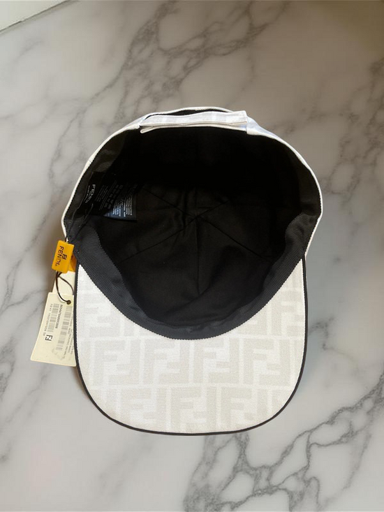 Casquette Fendi Blanche